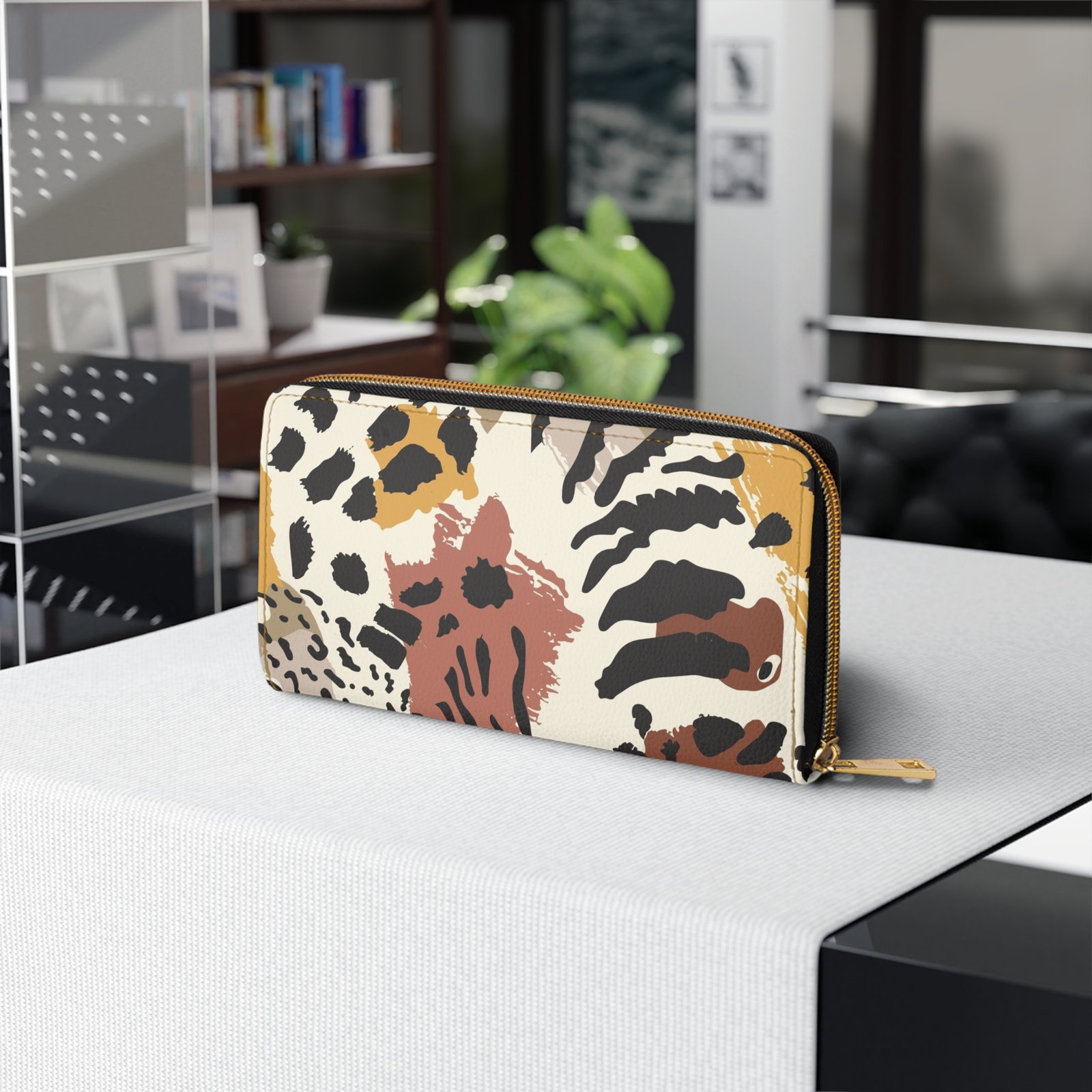 Wild Life Zipper Wallet - Image 5